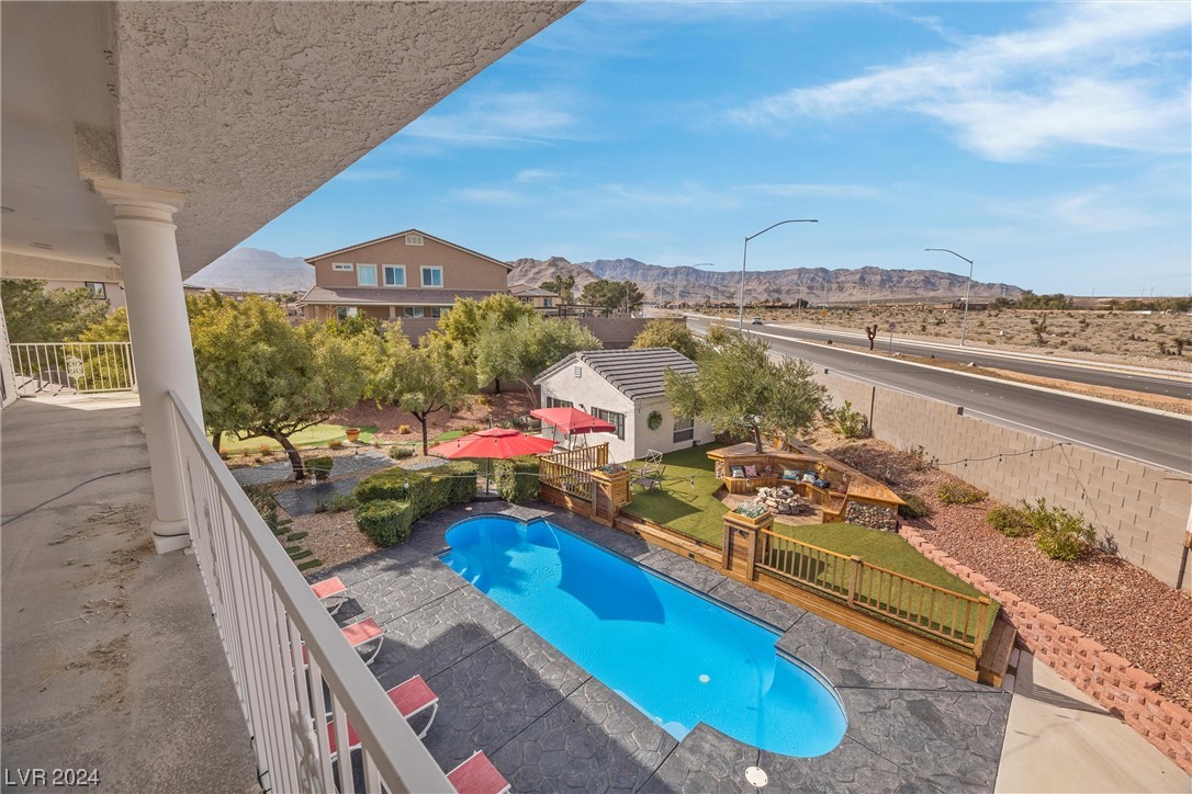 5585 Egan Crest Drive