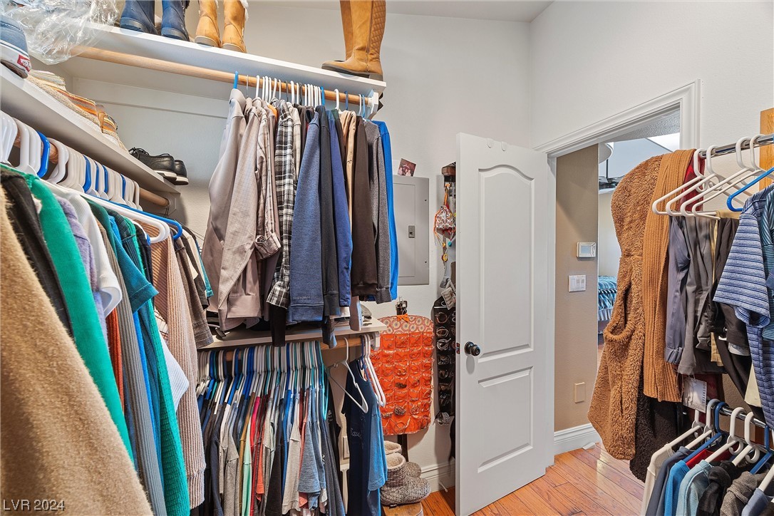 5585 Egan Crest Drive