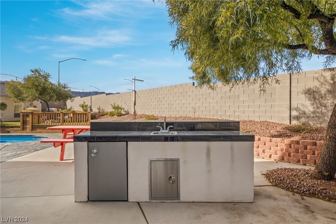 5585 Egan Crest Drive