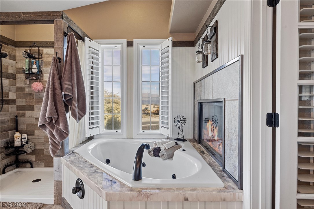 5585 Egan Crest Drive