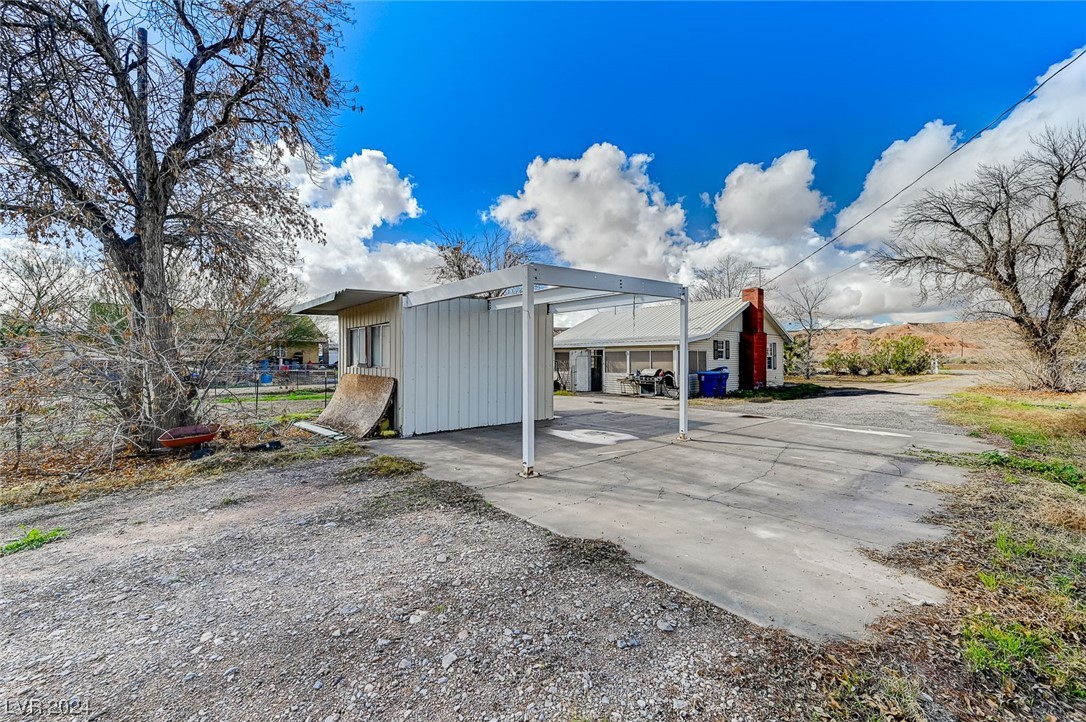 2040 North Moapa Valley Boulevard