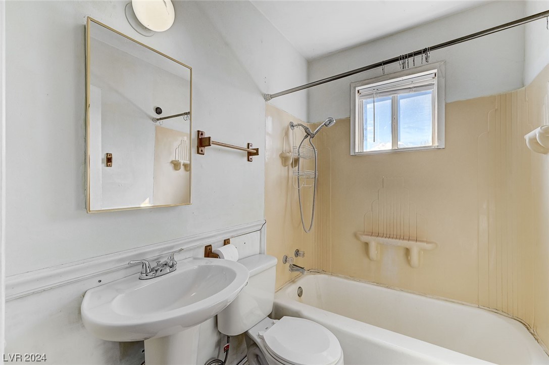 2040 North Moapa Valley Boulevard