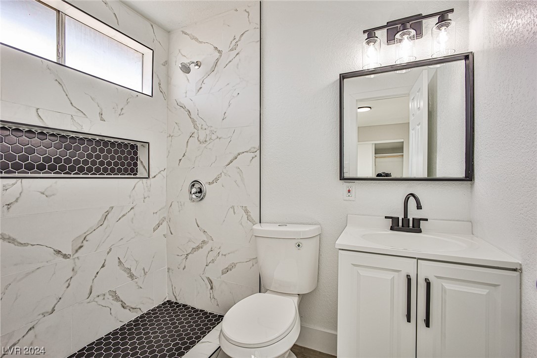 174 Fullerton Avenue