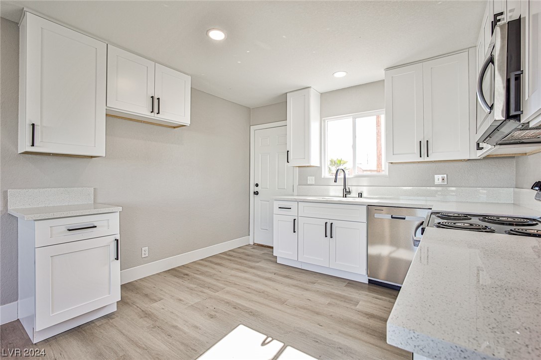 174 Fullerton Avenue