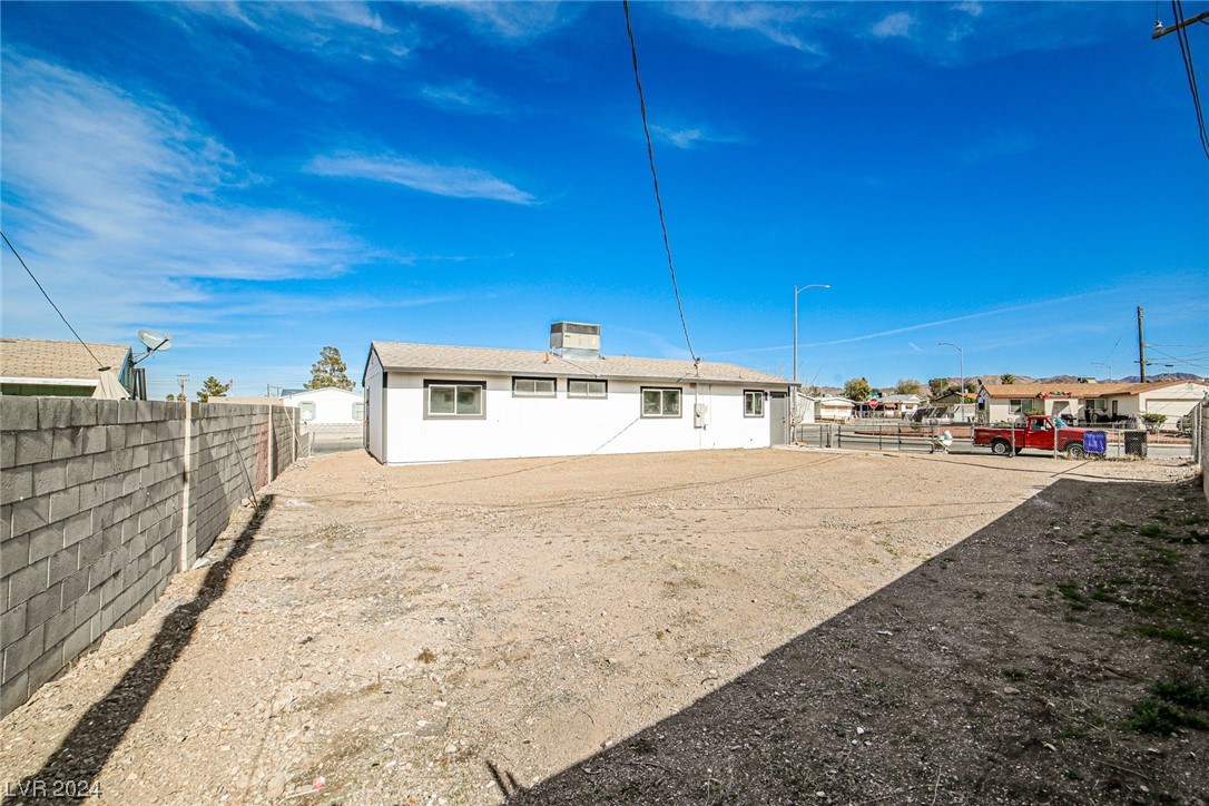 174 Fullerton Avenue