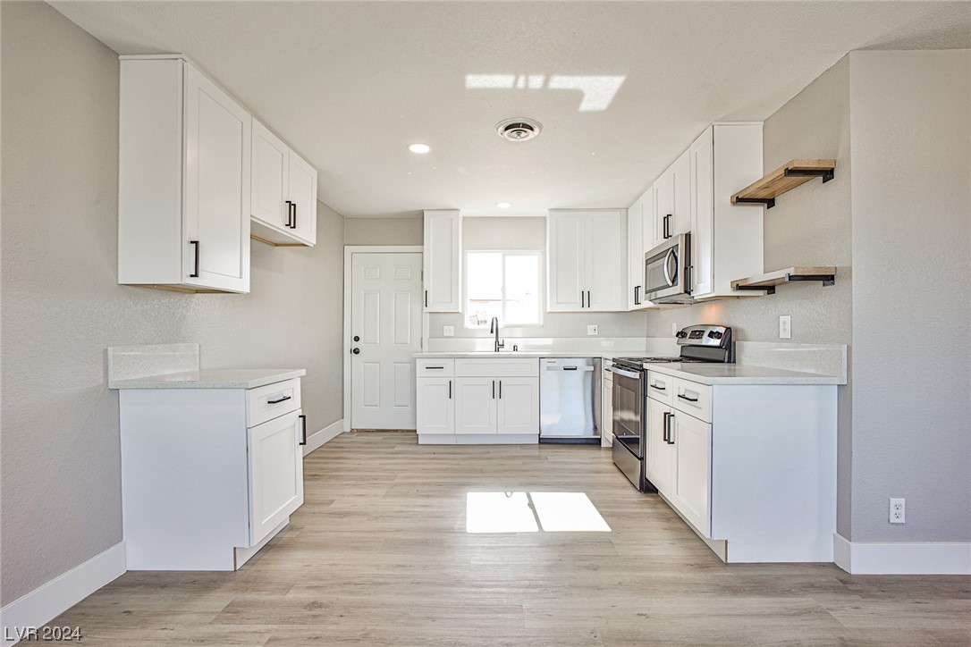 174 Fullerton Avenue