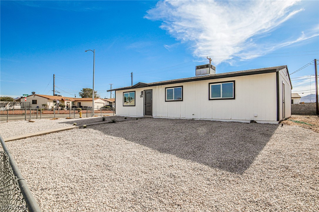 174 Fullerton Avenue