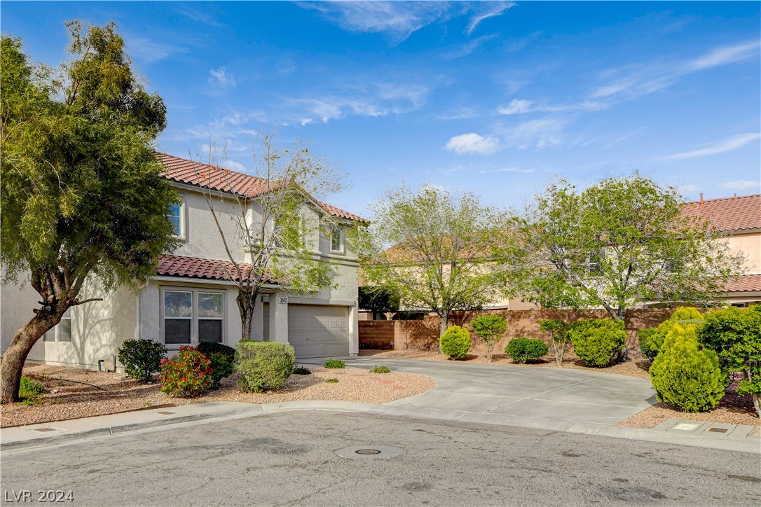 3642 Farfalla Court