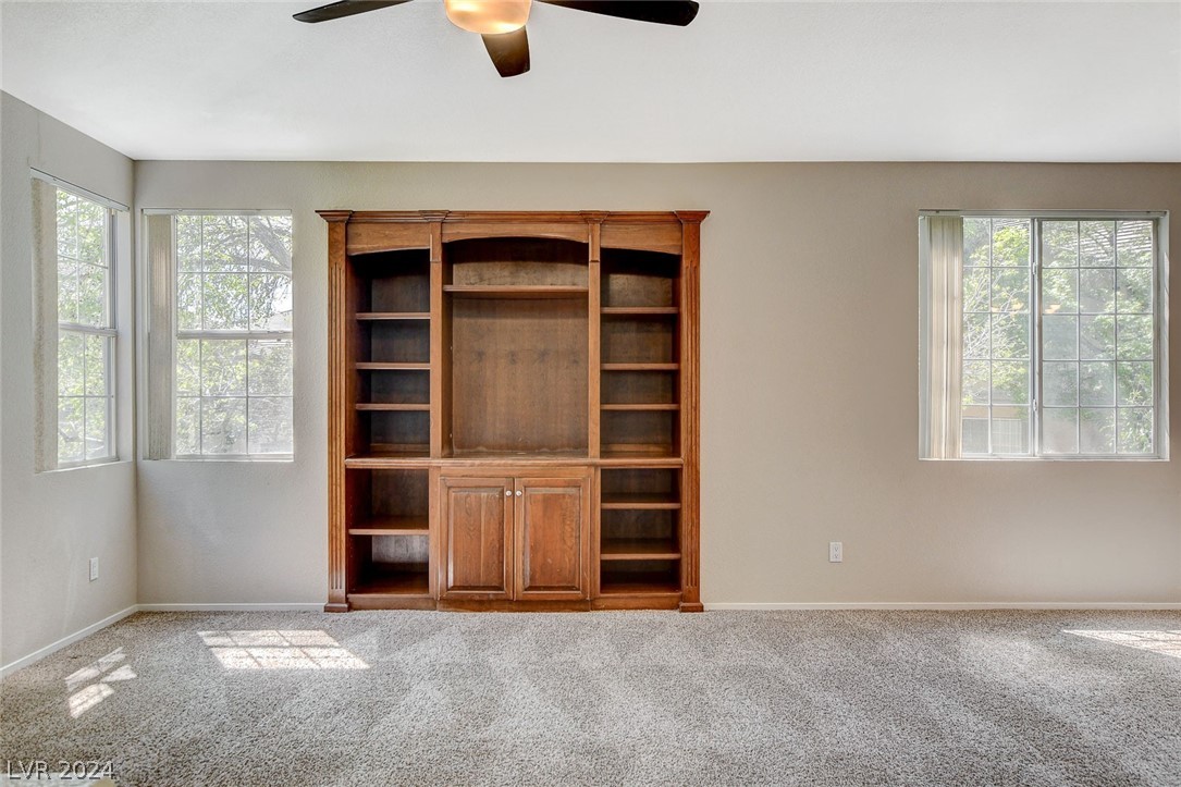 10213 King Henry Avenue 204