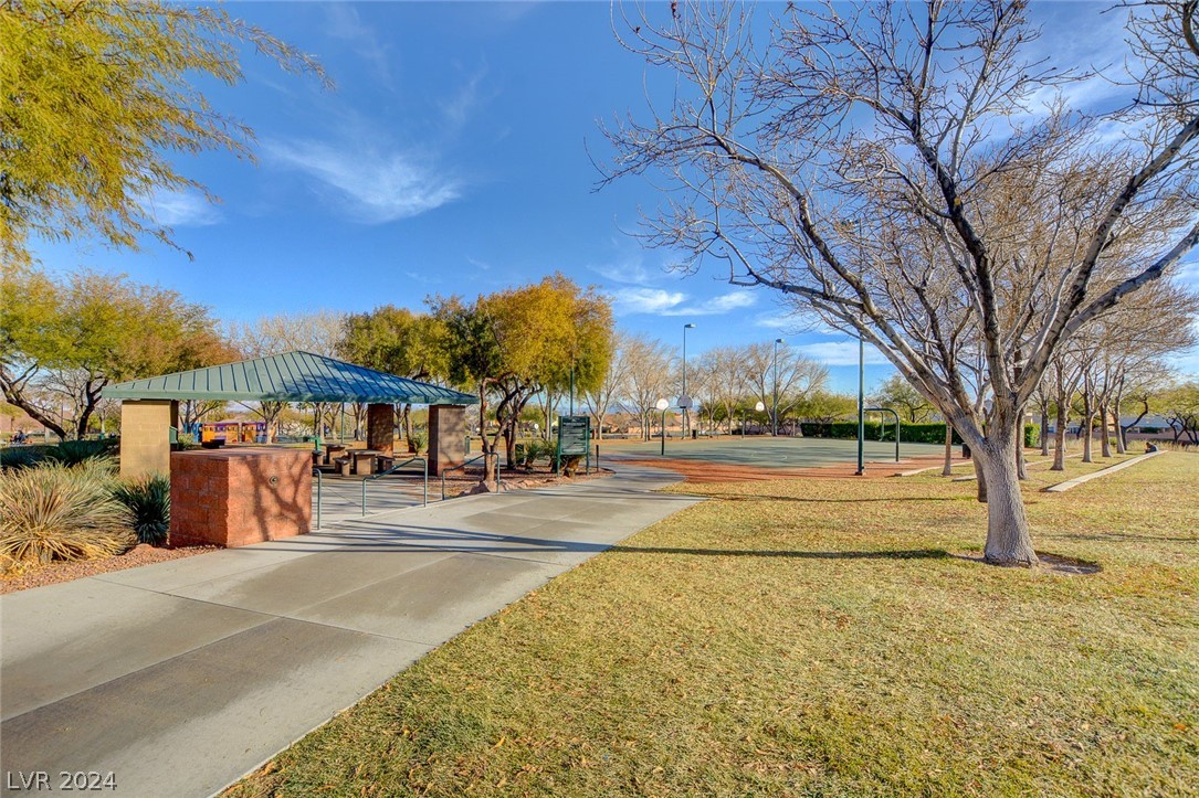 10213 King Henry Avenue 204