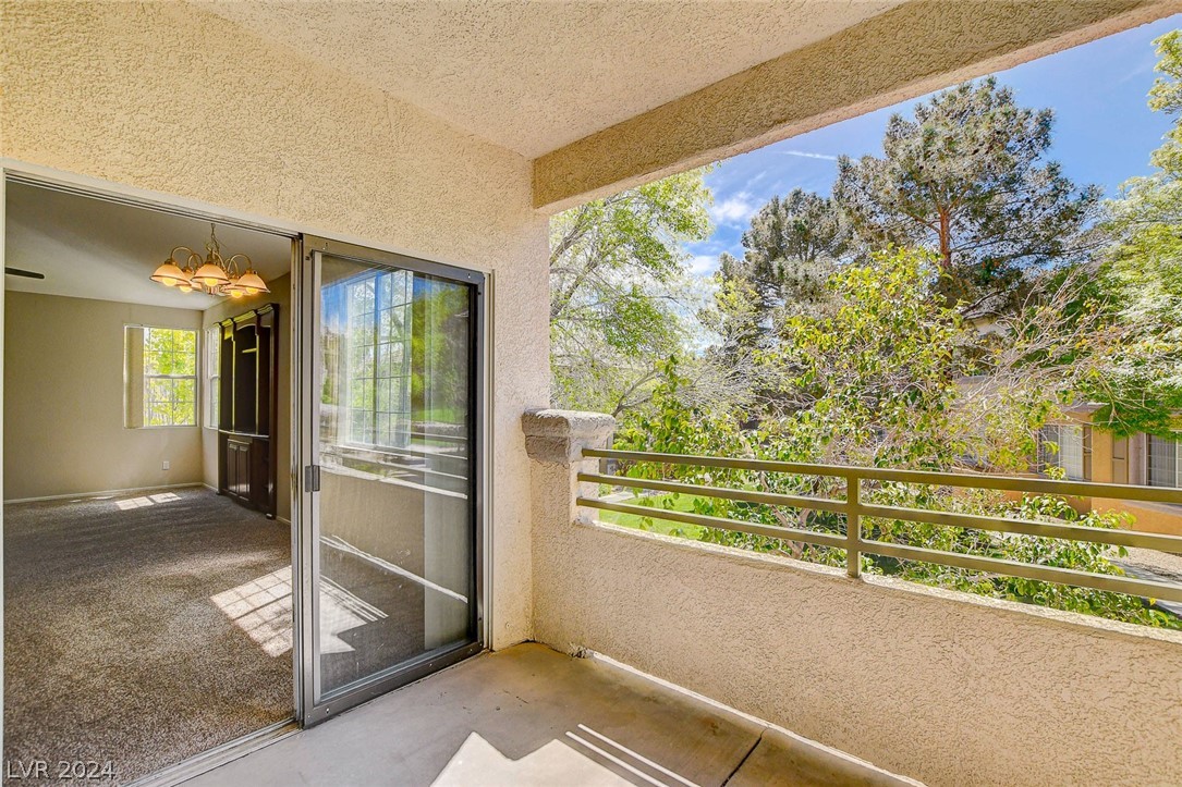 10213 King Henry Avenue 204