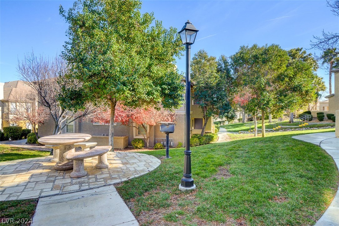 10213 King Henry Avenue 204