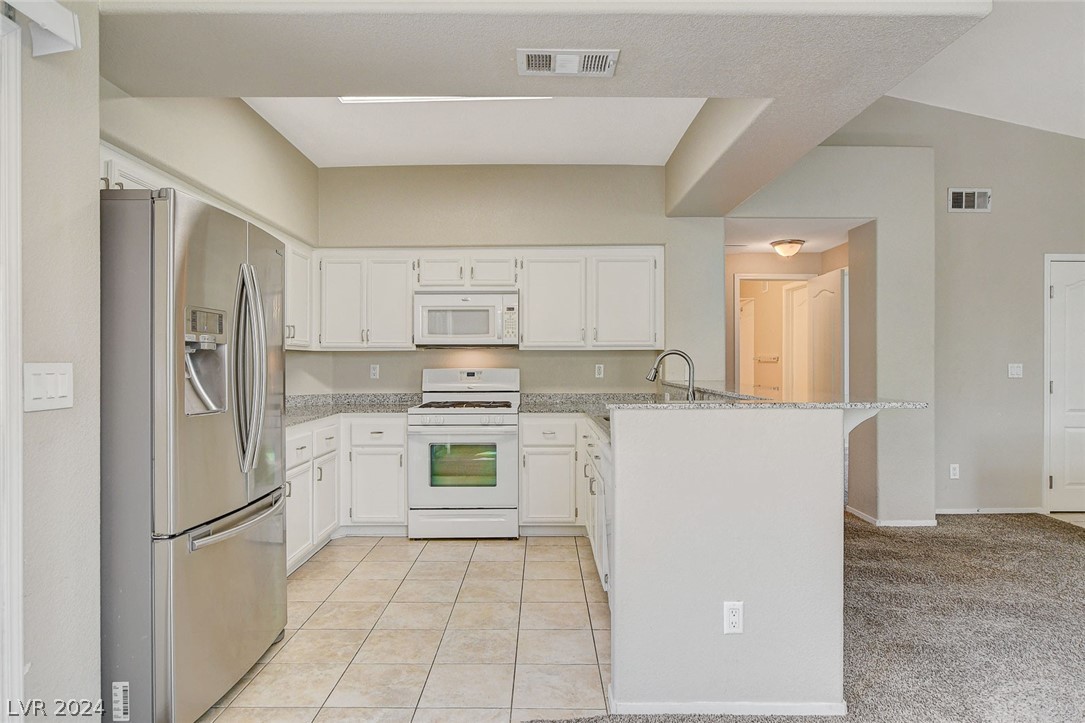 10213 King Henry Avenue 204