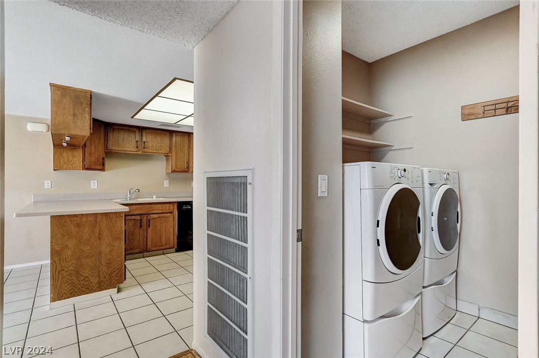 3753 Heritage Avenue