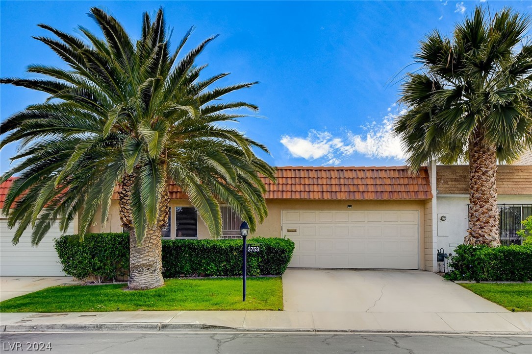 3753 Heritage Avenue