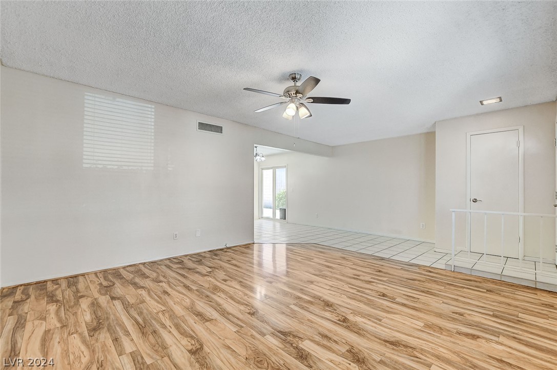 3753 Heritage Avenue