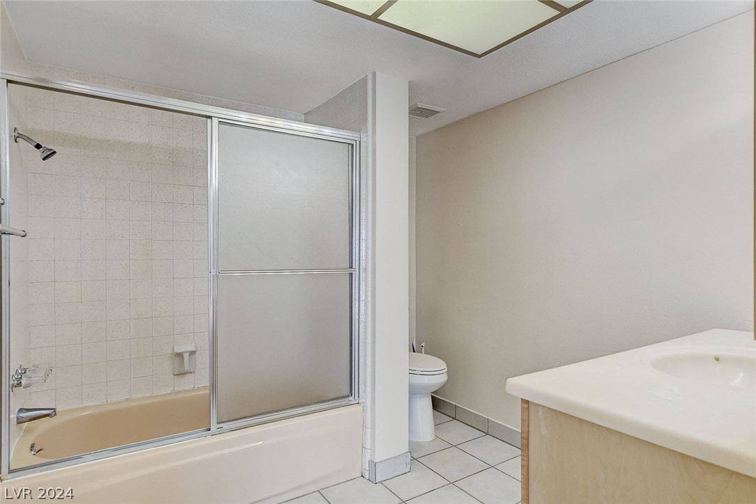 3753 Heritage Avenue