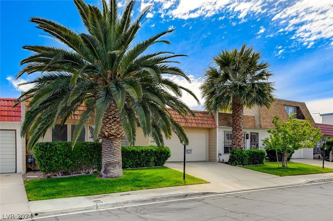 3753 Heritage Avenue