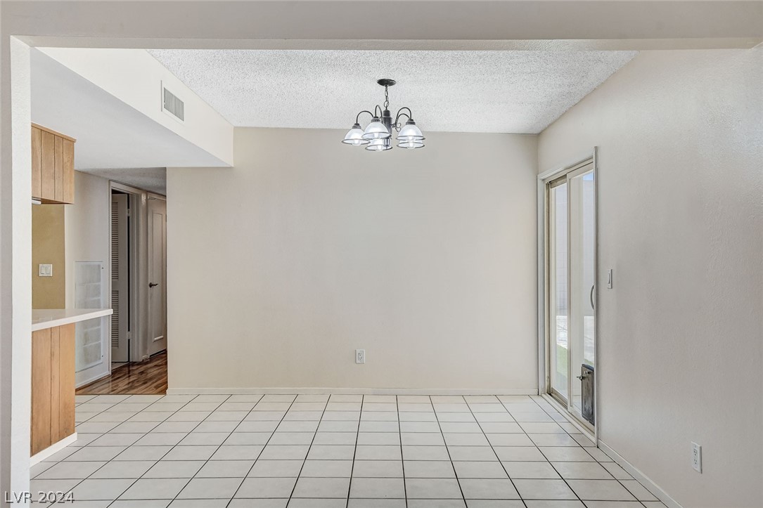 3753 Heritage Avenue