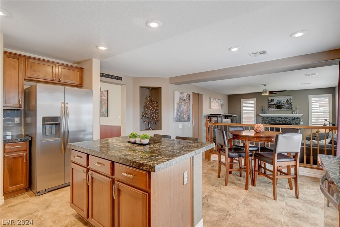 7929 Red Rock Ridge Avenue