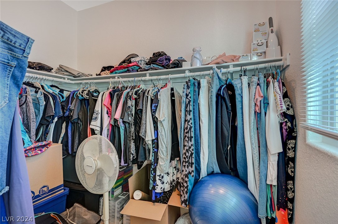 7647 Crystal Village Lane