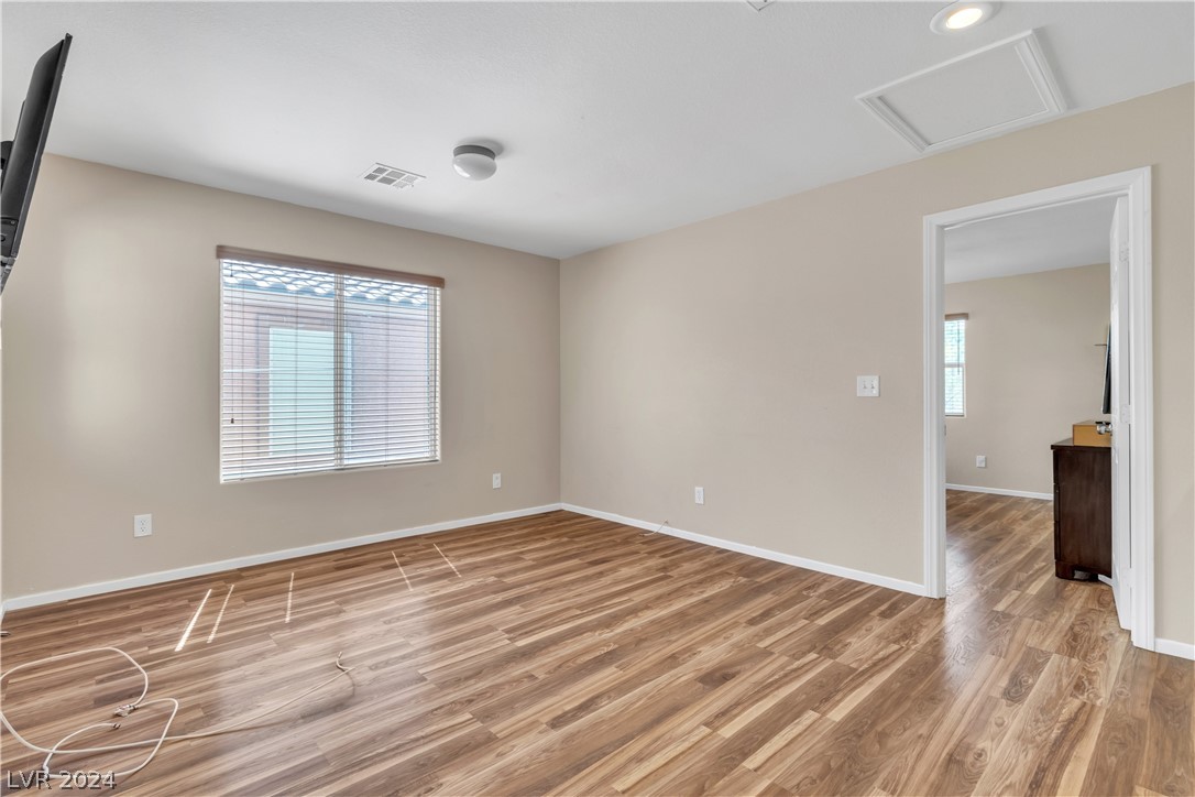 9219 Weeping Water Avenue