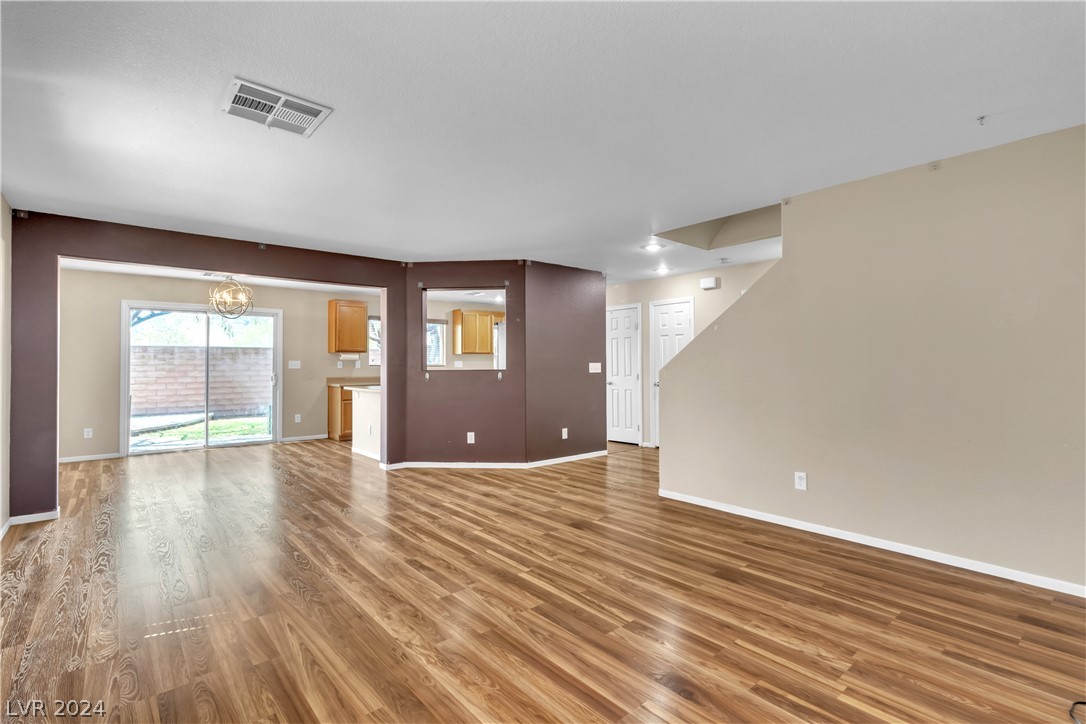 9219 Weeping Water Avenue