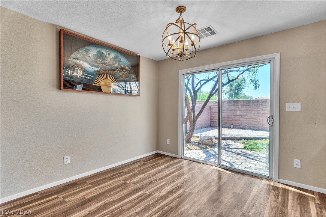 9219 Weeping Water Avenue