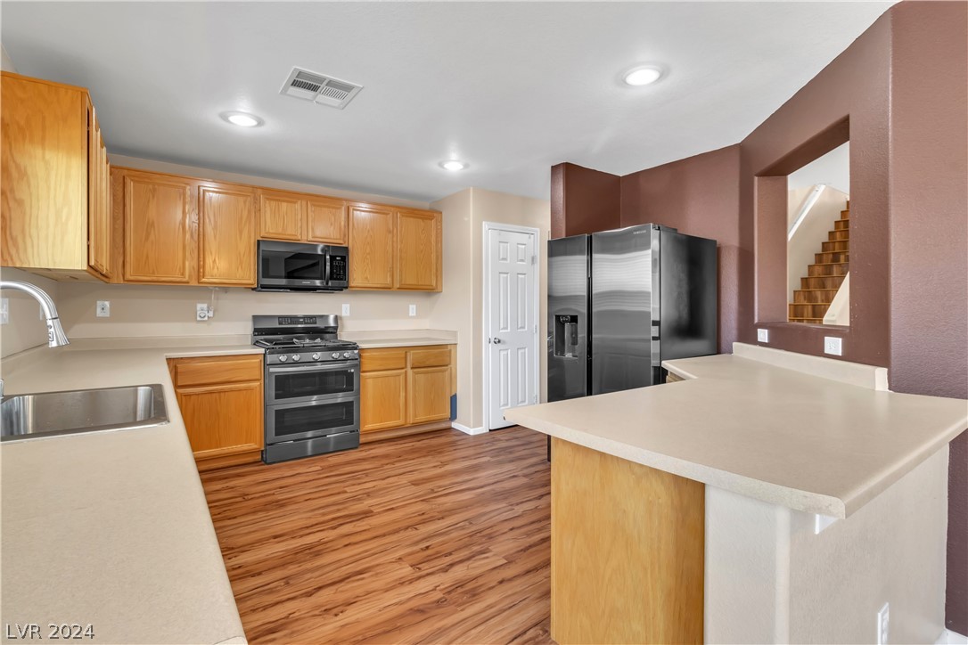 9219 Weeping Water Avenue