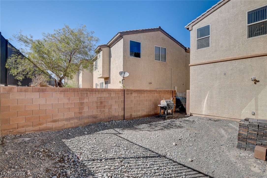 7443 Crooked Branch Street