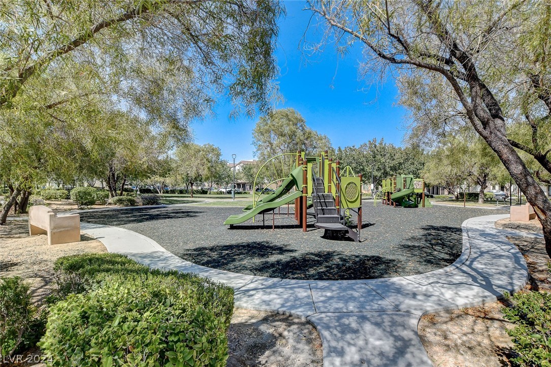 7443 Crooked Branch Street