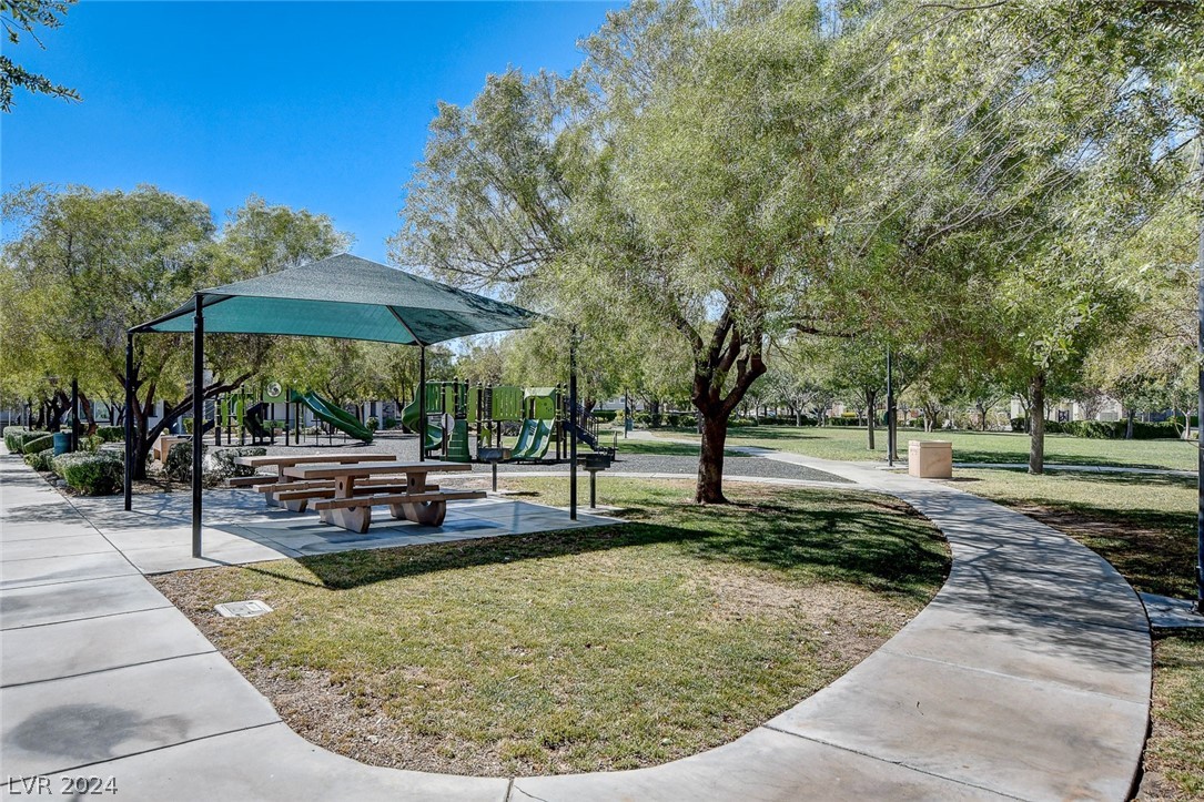 7443 Crooked Branch Street