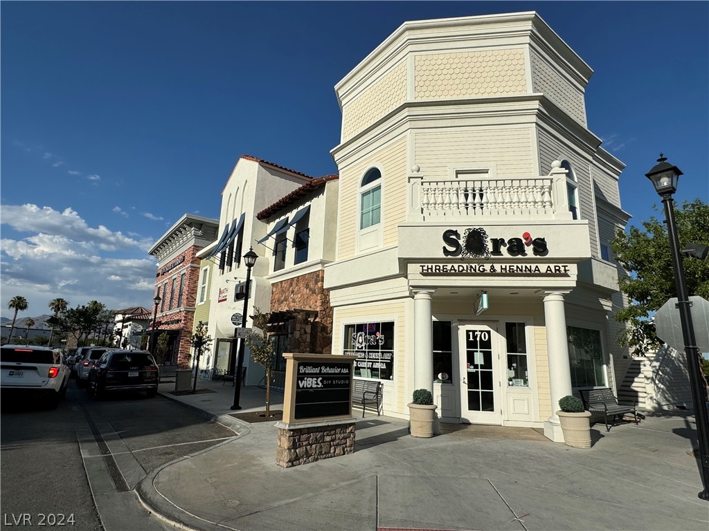 7443 Crooked Branch Street