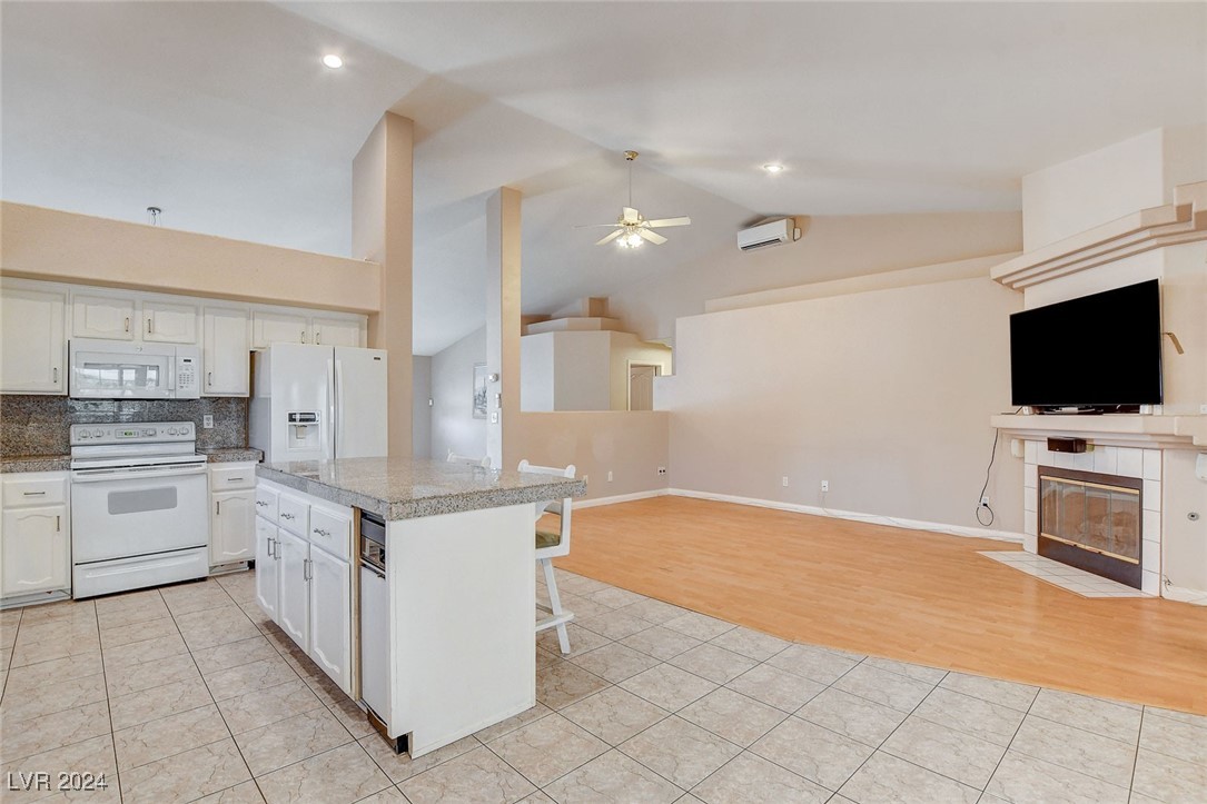 3692 Chicopee Street