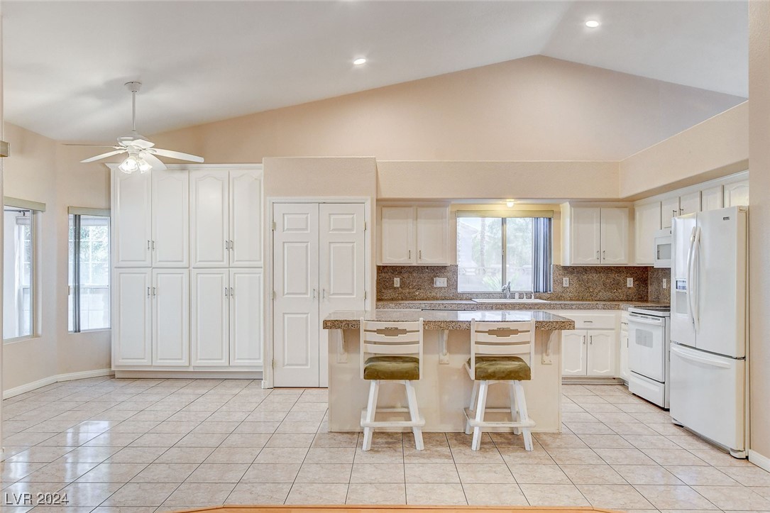 3692 Chicopee Street