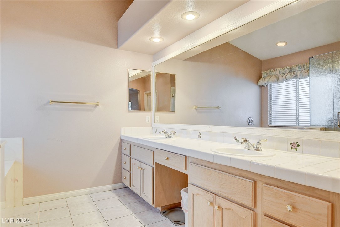 3692 Chicopee Street