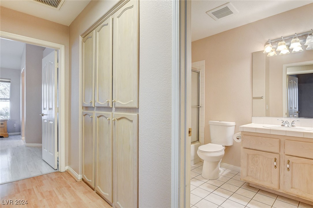 3692 Chicopee Street