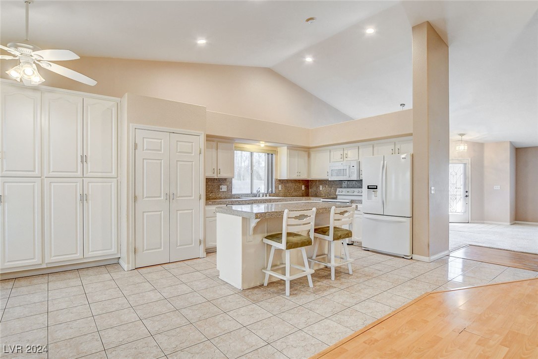 3692 Chicopee Street