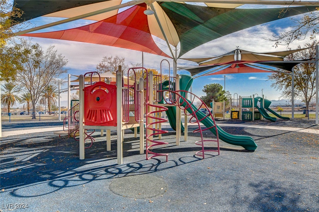 3692 Chicopee Street