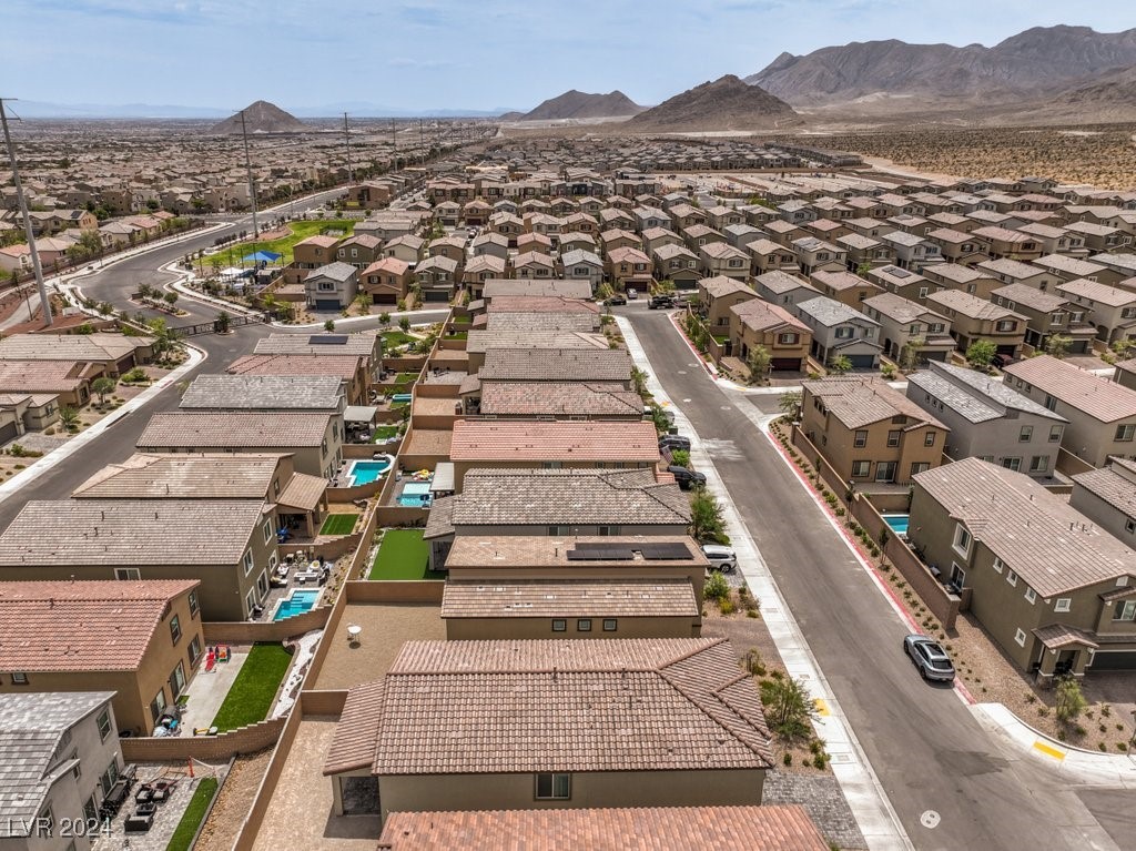 7144 Woodrow Ranch Street