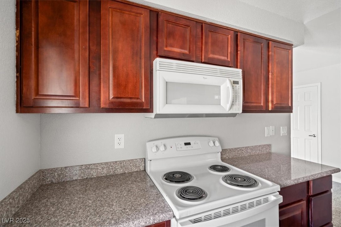 5060 Indian River Drive 382