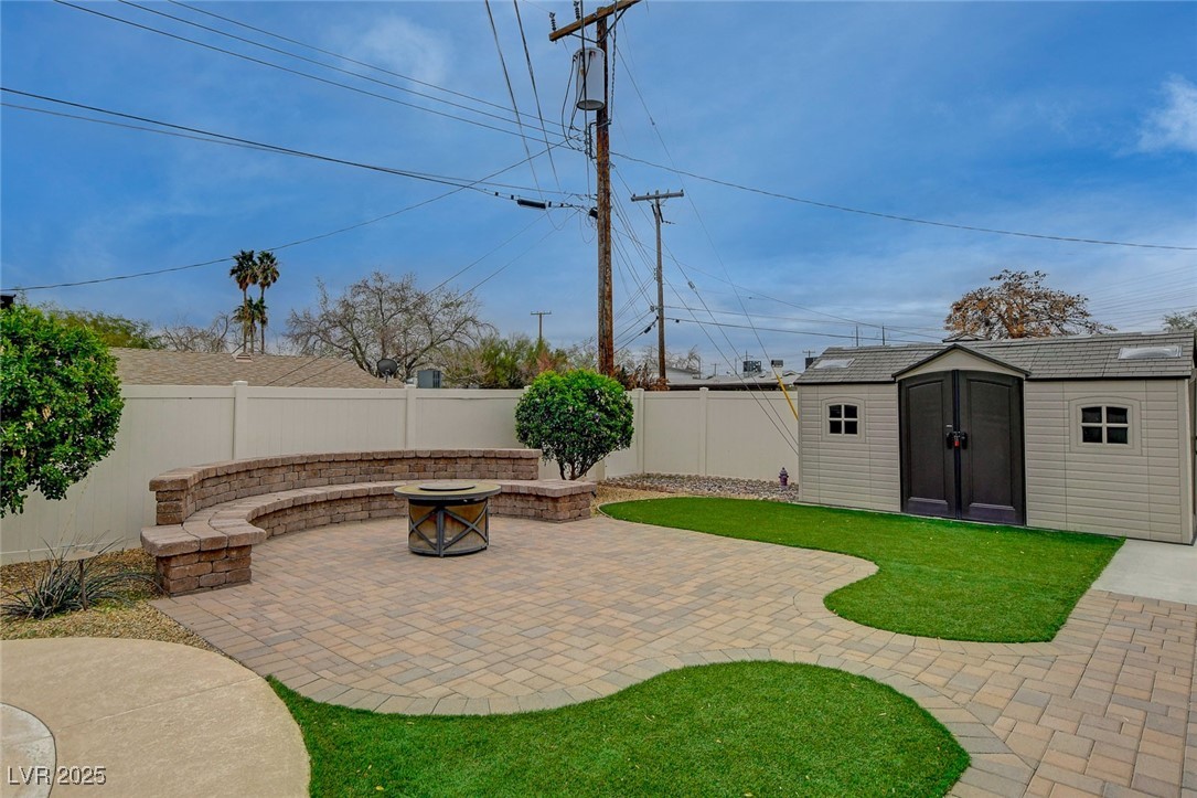 4678 San Benito Street
