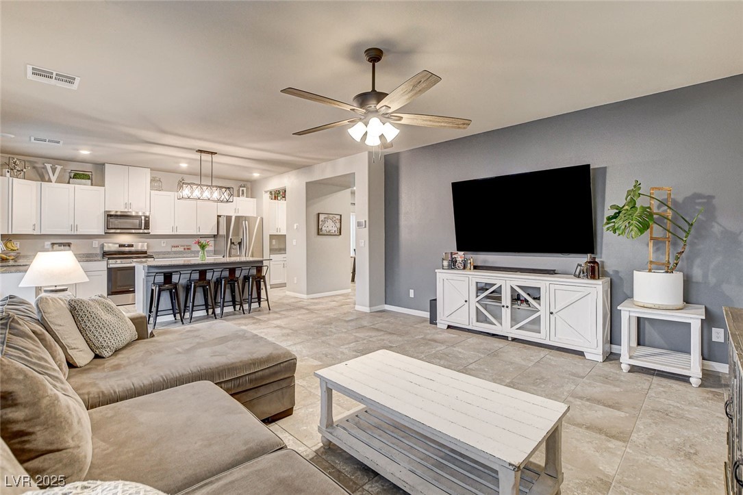 7828 Stone Forest Street