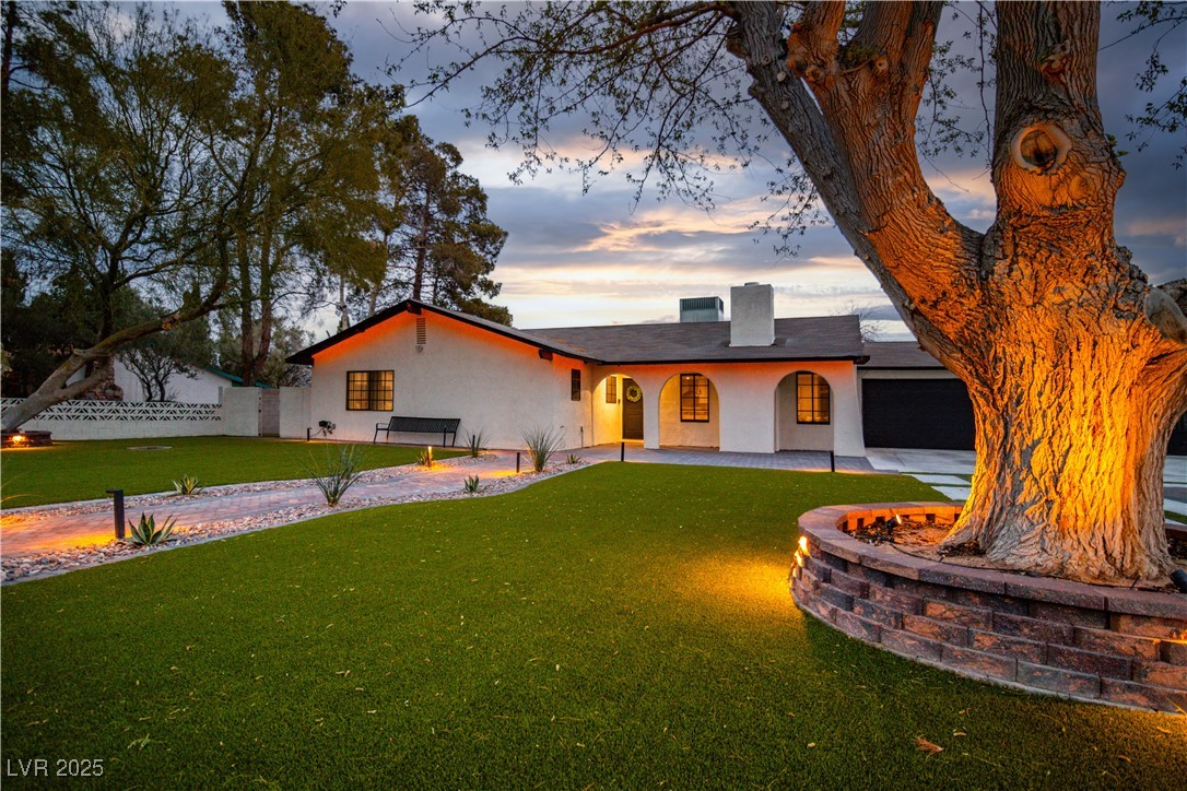 5700 North Torrey Pines Drive