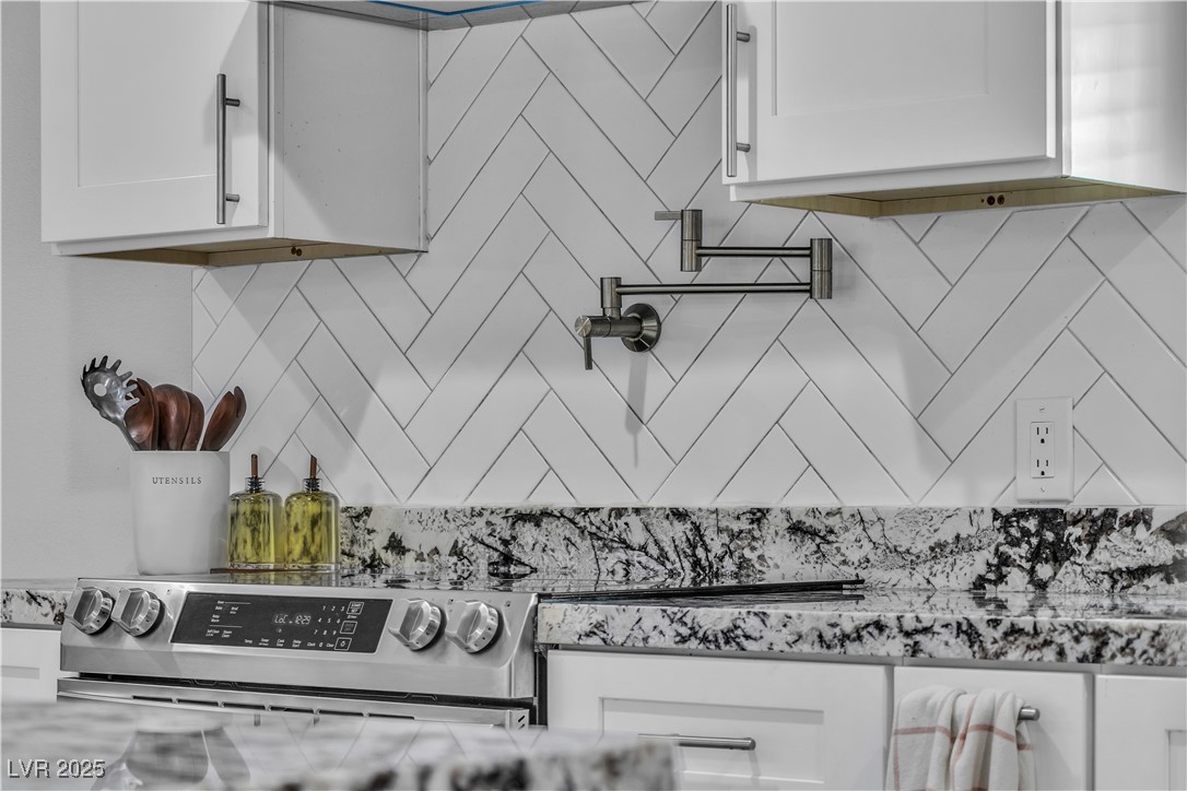 5700 North Torrey Pines Drive