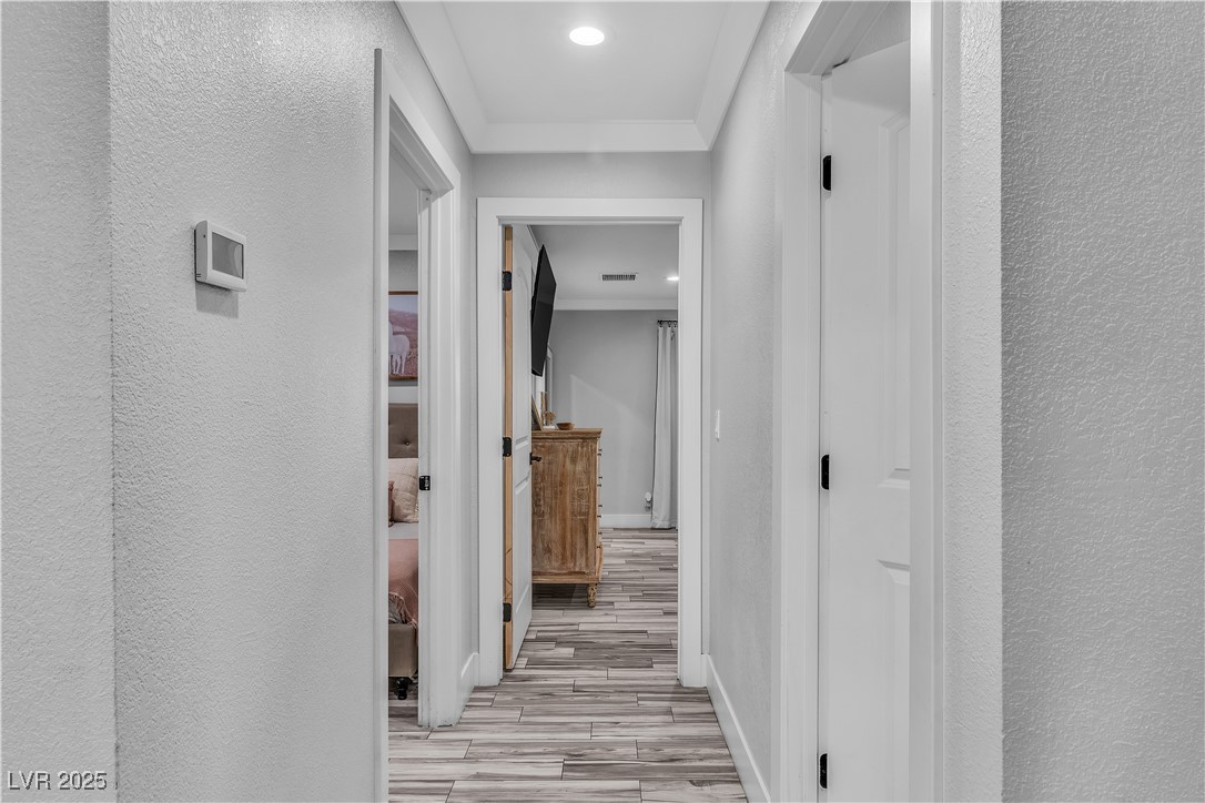 5700 North Torrey Pines Drive