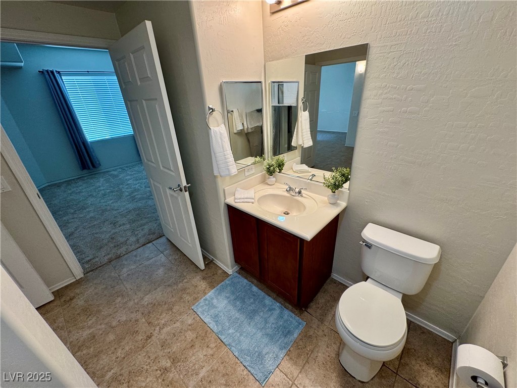 6868 Sky Pointe Drive 1033