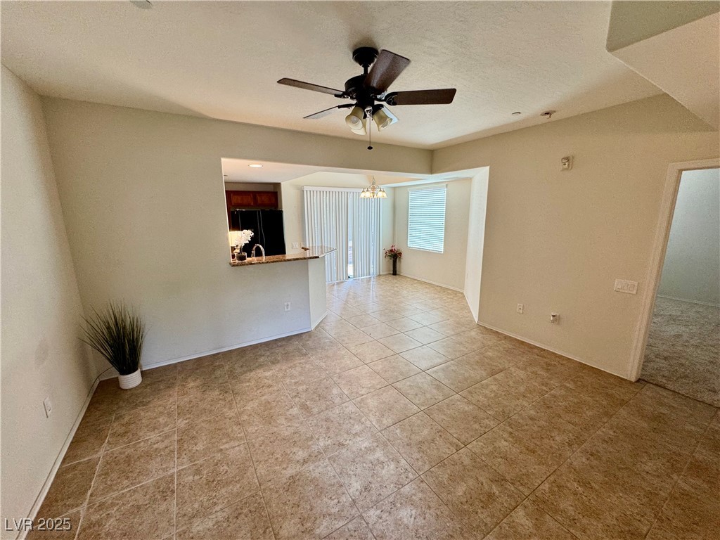 6868 Sky Pointe Drive 1033