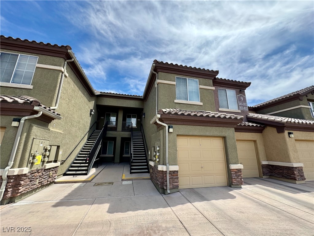 6868 Sky Pointe Drive 1033