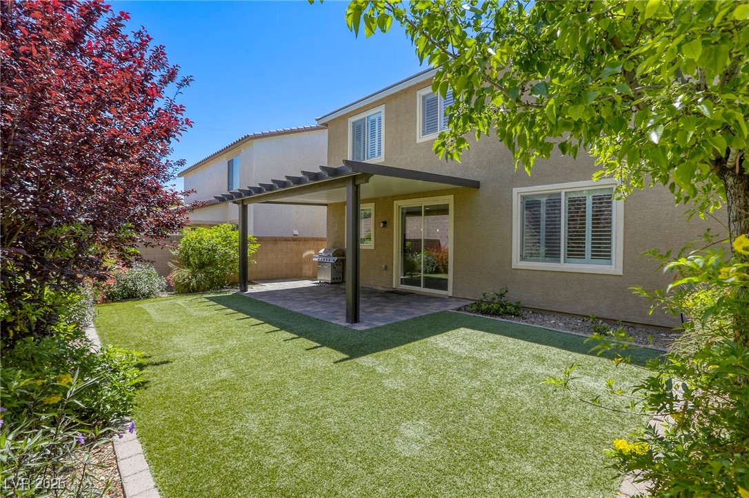 10164 Phelps Lake Court